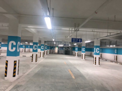 地下停車場劃線用什么材料,停車場劃線要用什么工具？