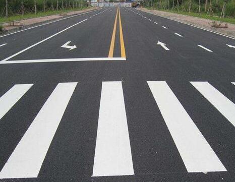 150寬的道路劃線多少錢一米？西安道路劃線報價？