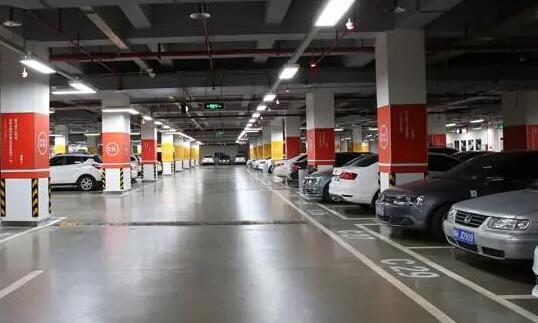 蘇州停車位劃線單位解析，環(huán)氧地坪漆亞光和亮光不同之處，哪種更好？