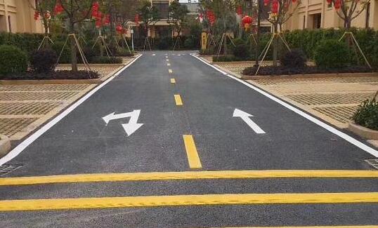 蘇州廠區(qū)道路劃線的標(biāo)準(zhǔn)有哪些？