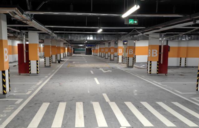 蘇州城市地下車庫劃線公司哪里有？可以找江蘇中穎