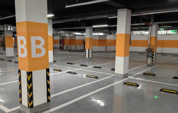如何選擇南京停車場劃線的材料？停車位劃線用什么材料 