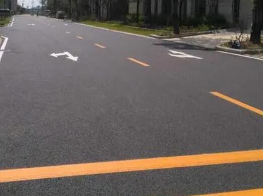 蘇州交通設(shè)施廠家解讀：交通信號燈如何安裝的？