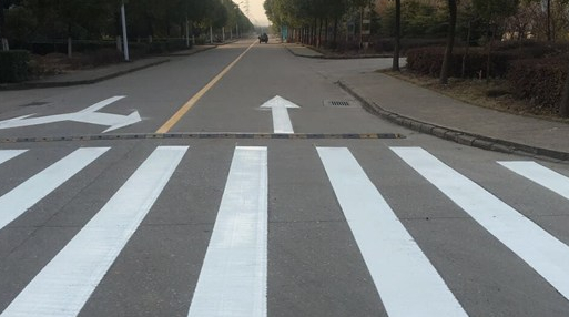 南京廠區(qū)道路劃線？江蘇中穎也不斷推陳出新