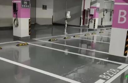 停車位劃線一般怎么算面積？